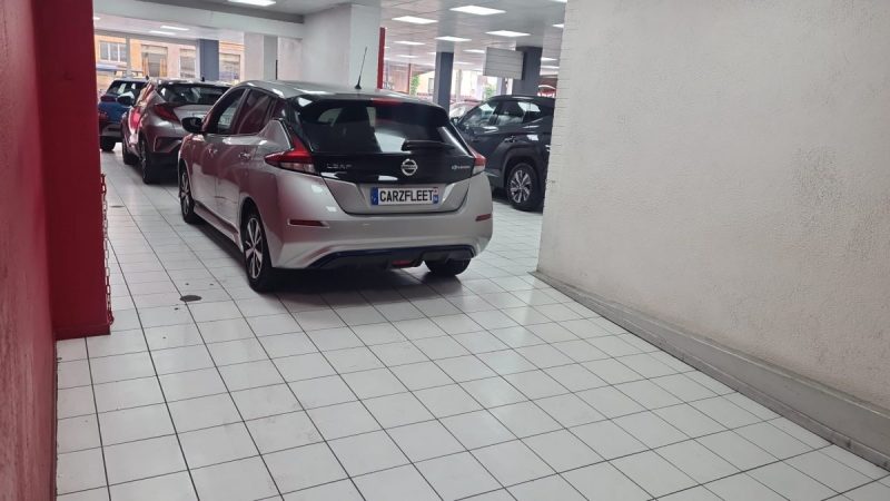 NISSAN LEAF 2020