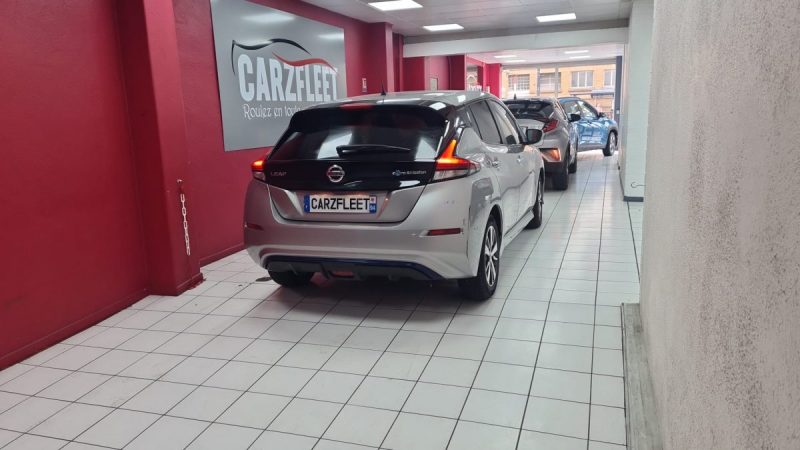 NISSAN LEAF 2020