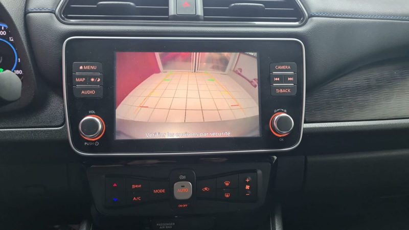 NISSAN LEAF 2020