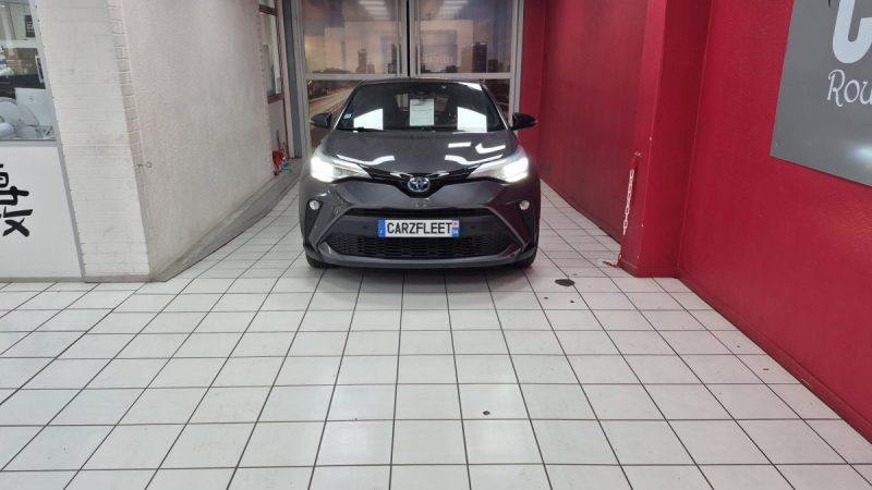 TOYOTA C-HR 2021