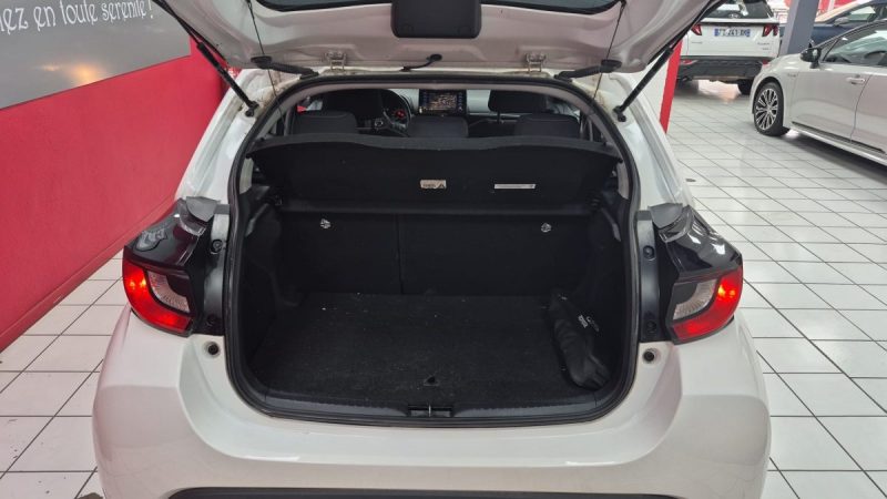 TOYOTA YARIS 2021