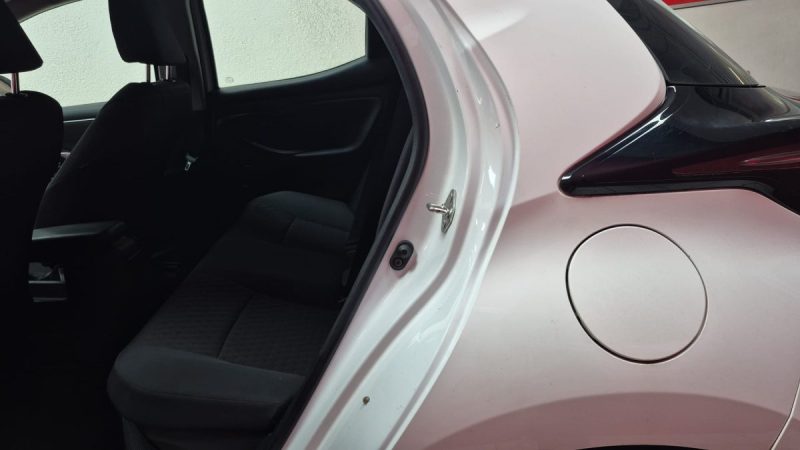 TOYOTA YARIS 2021