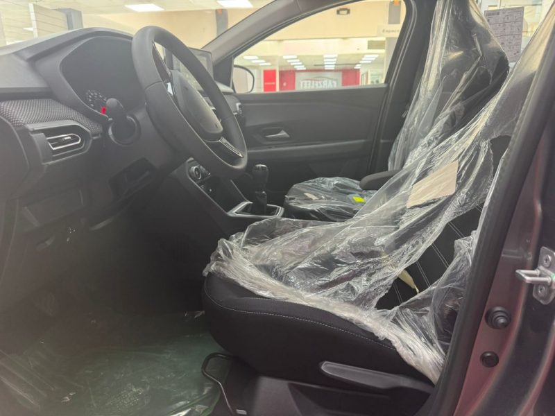 DACIA LOGAN 2025