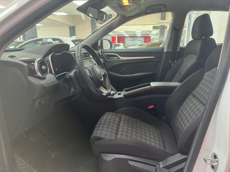 MG ZS  2023