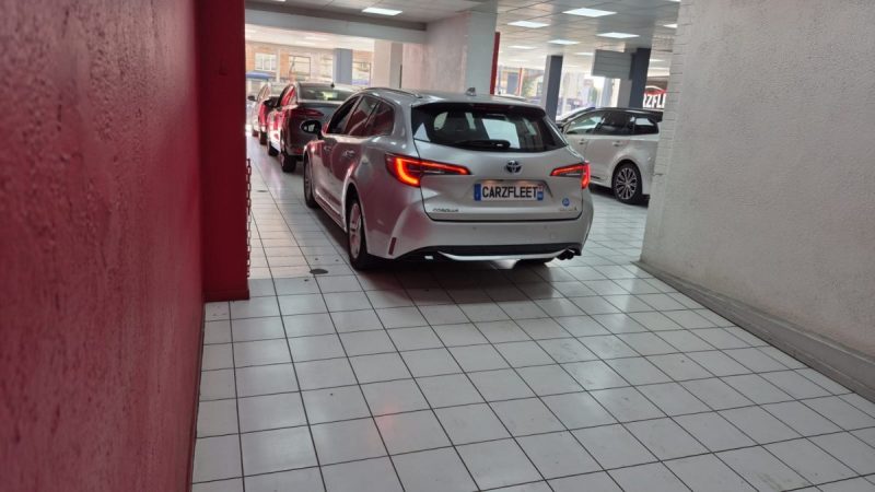 TOYOTA COROLLA TOURING SPORTS 184cv DYNAMIC BUSINESS/1 ERE MAIN/TVA RECUP 2023