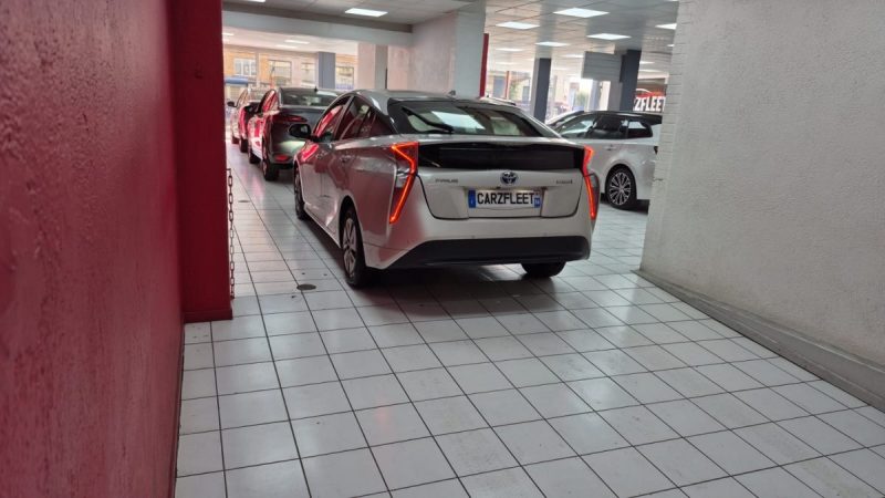 TOYOTA PRIUS BERLINE 122cv DYNAMIC BUSINESS/1 ERE MAIN/TVA RECUP 2018
