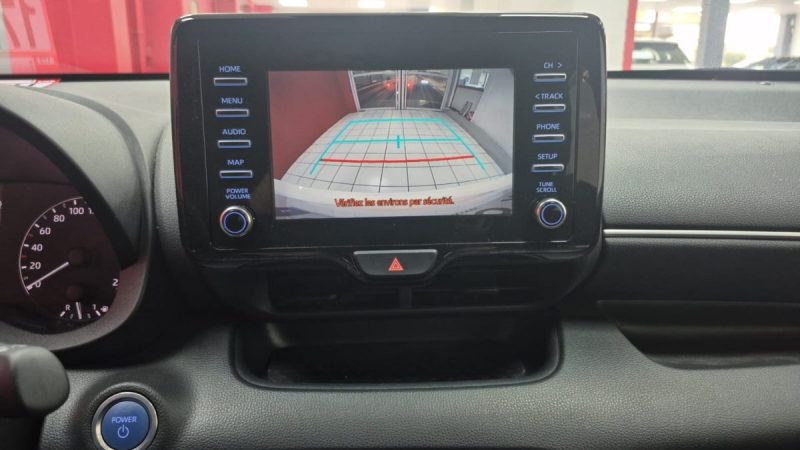 TOYOTA YARIS BERLINE 116CV DYNAMIC BUSINESS/1 ERE MAIN/TVA RECUP 2022
